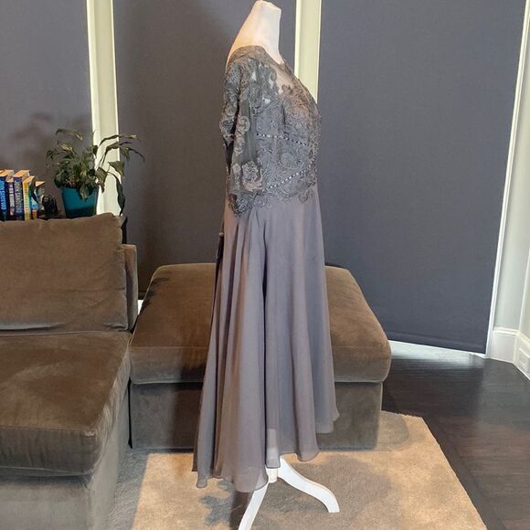 Women’s Grey TeaLength Chiffon Dress Corset Mother of the Bride Size 14 NEW - Picture 4 of 15